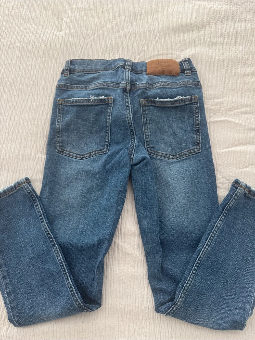 Zara Women's Medium Blue Skinny Jeans